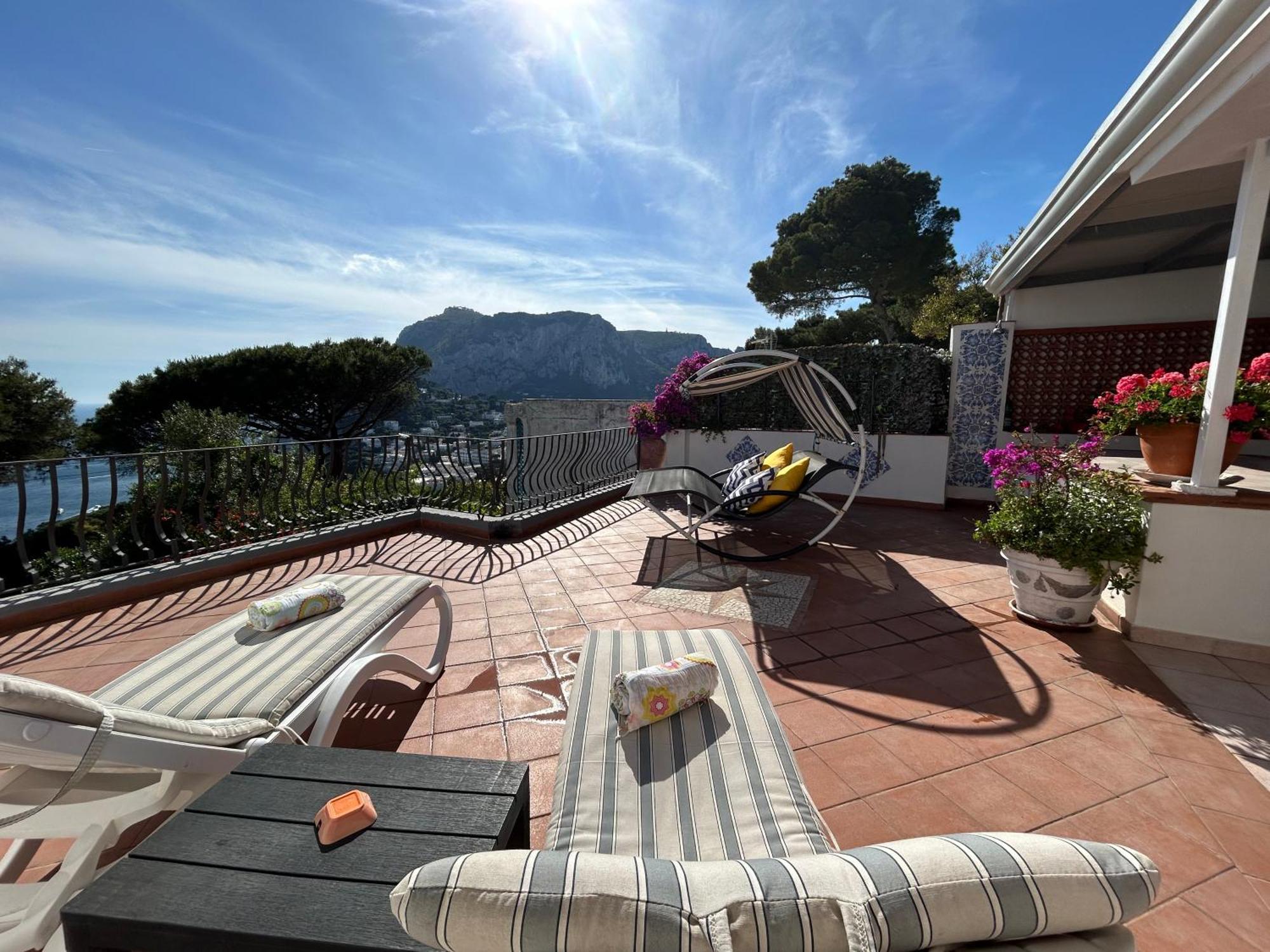 Apartment Marvelous Sea View Capri